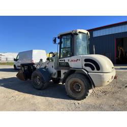 CHARGEUSE TEREX SKL 834